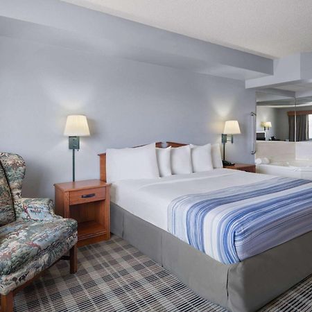 Americinn By Wyndham Stuart Esterno foto