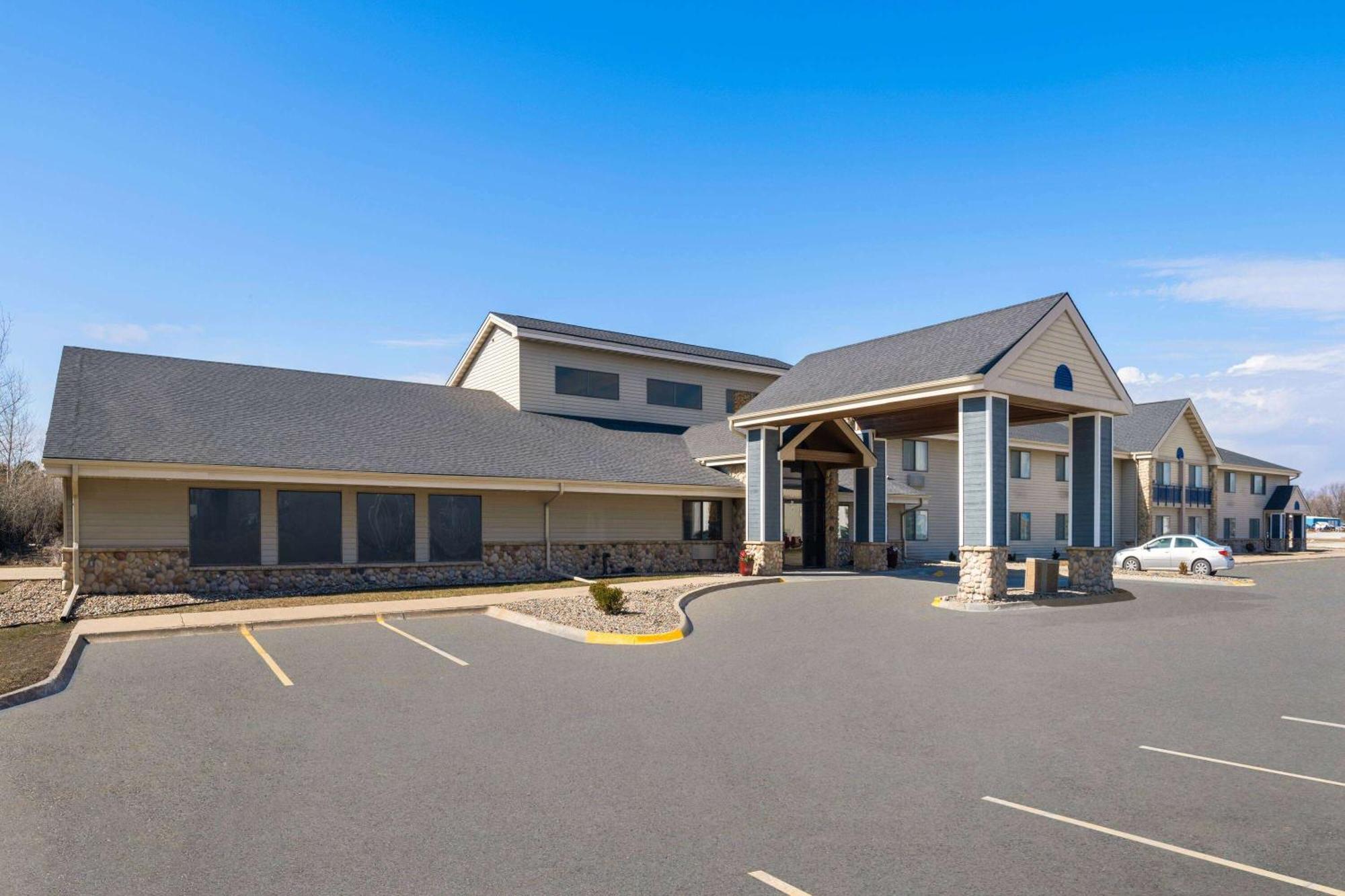 Americinn By Wyndham Stuart Esterno foto